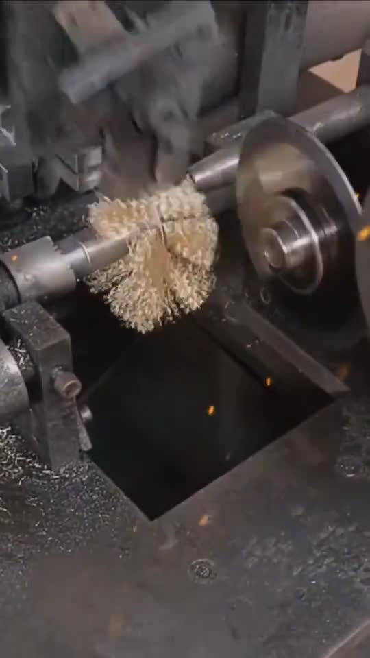 朋友们见过这样的紧固件吗 机械加工设备