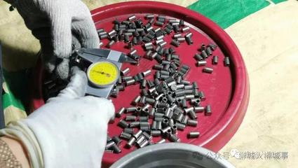 柳城这里4个人搞定100台!