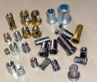 厦门手机螺母厦门铜螺母厦门注塑嵌件厦门自动车加工_苏州