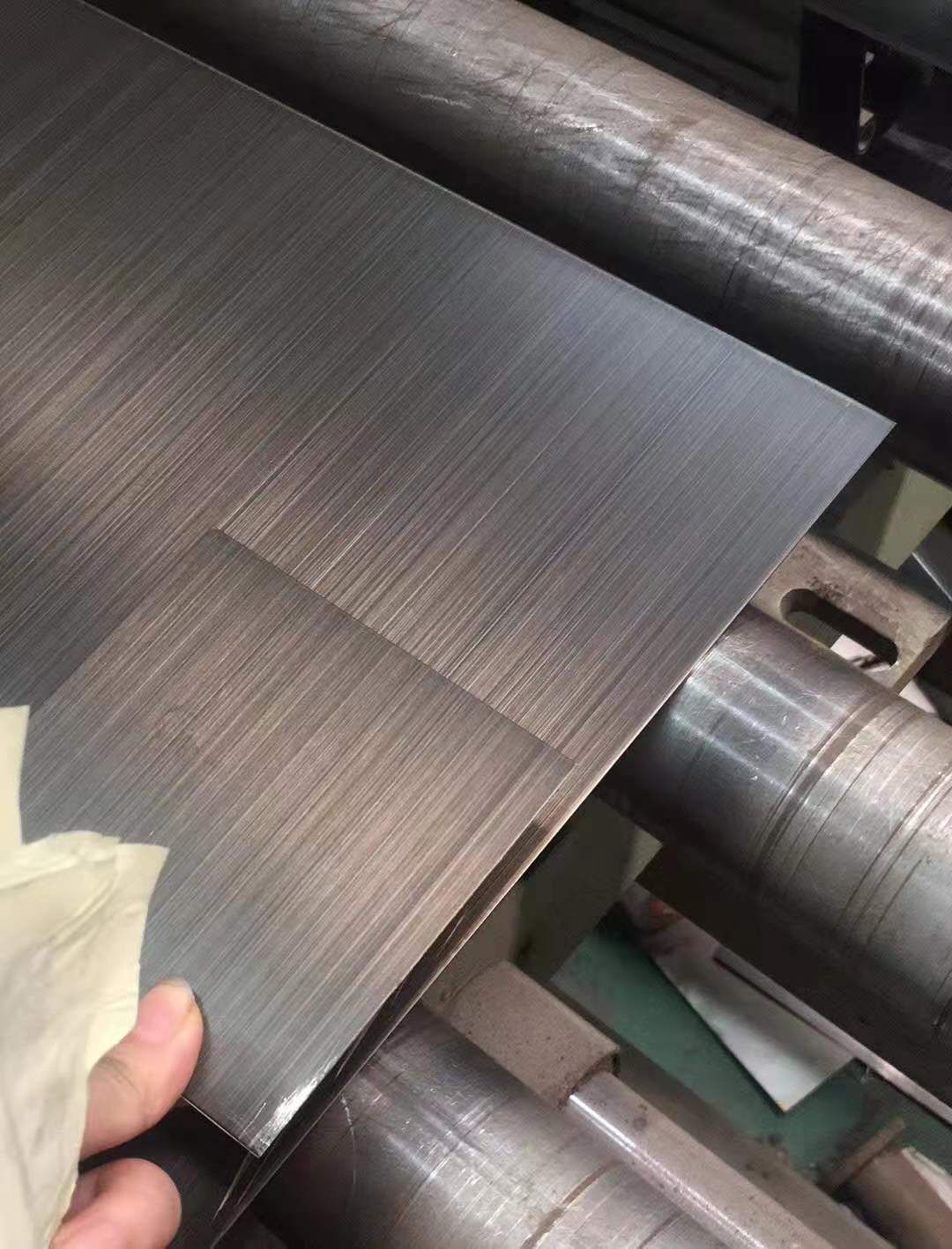 红古铜不锈钢拉丝板